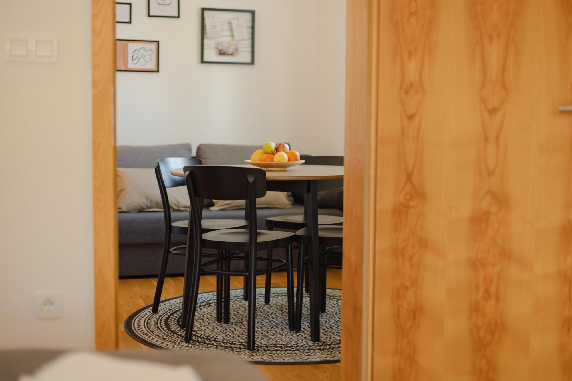 Vila Klara Apartments Lublana Zewnętrze zdjęcie