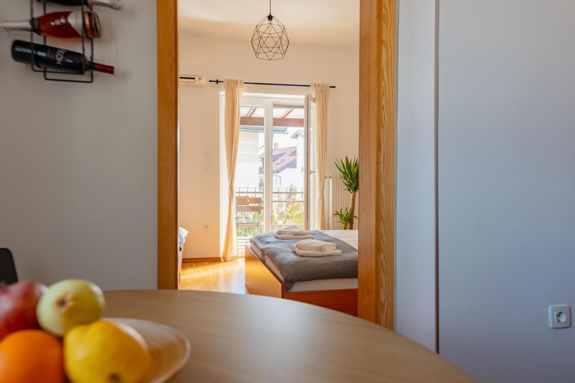 Vila Klara Apartments Lublana Zewnętrze zdjęcie