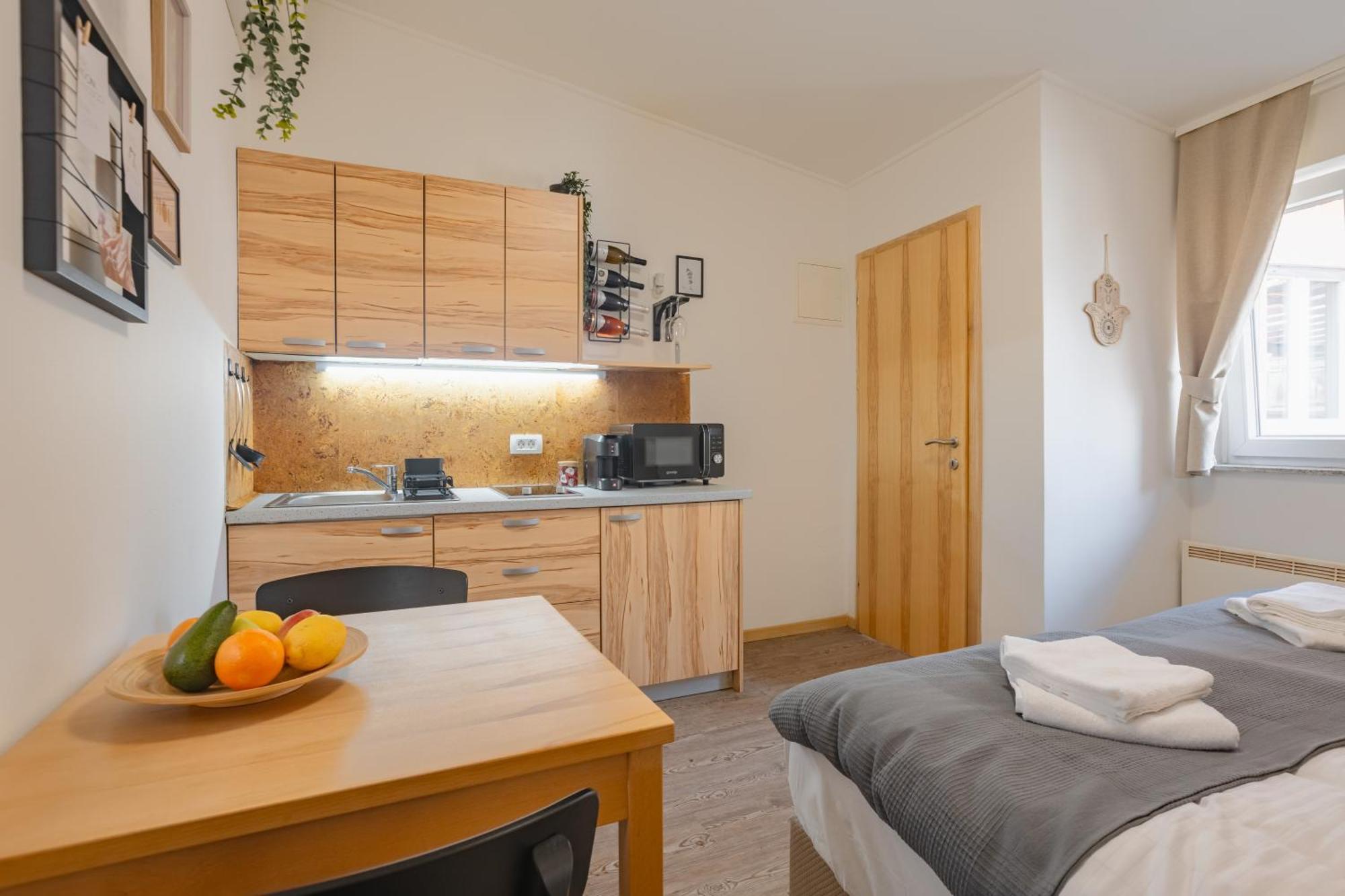 Vila Klara Apartments Lublana Zewnętrze zdjęcie