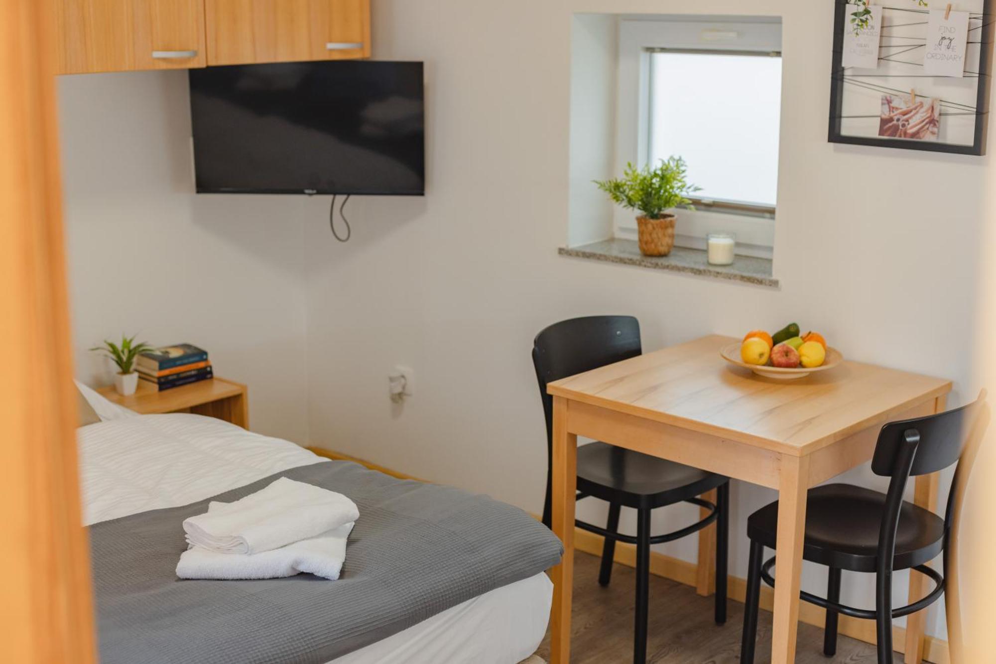 Vila Klara Apartments Lublana Zewnętrze zdjęcie