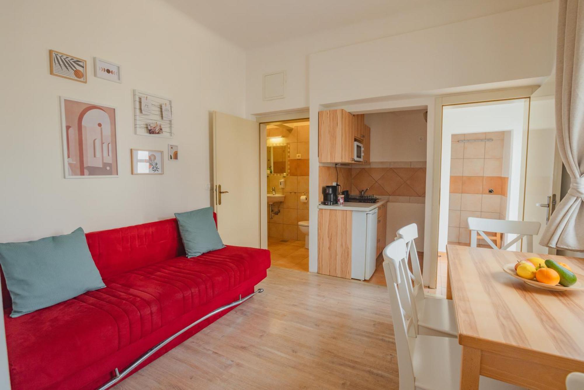 Vila Klara Apartments Lublana Zewnętrze zdjęcie
